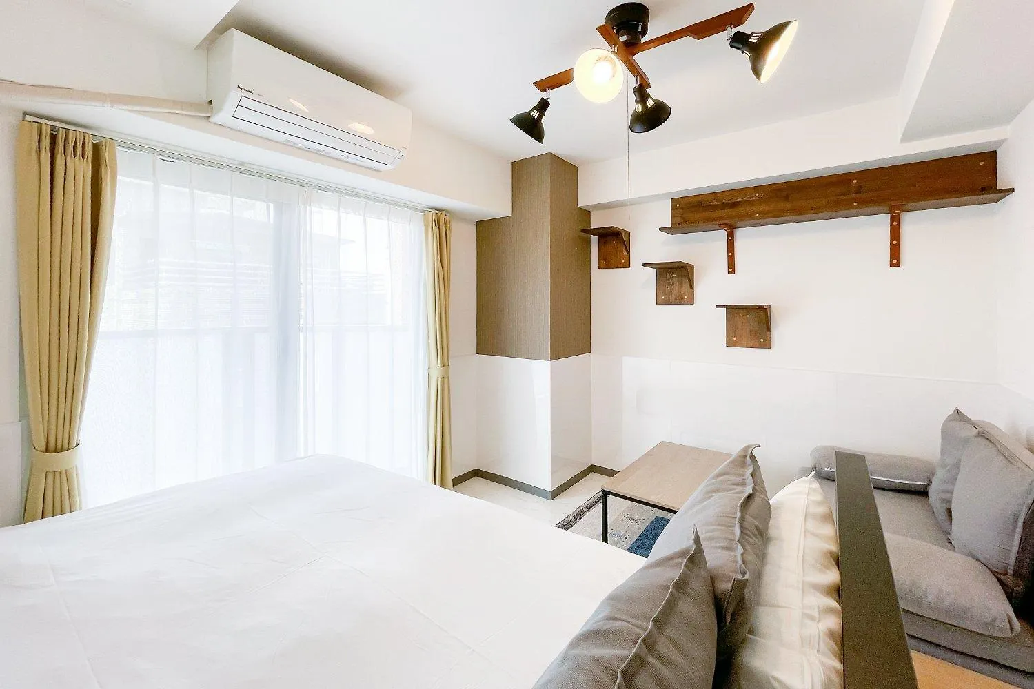 Ferienwohnung Blue Shimanouchi Ōsaka Apartment